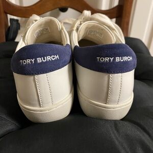Tory Burch white leather sneakers women’s size 5.5 with serial number 74099